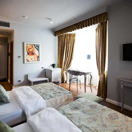 Classic 4* Tirana