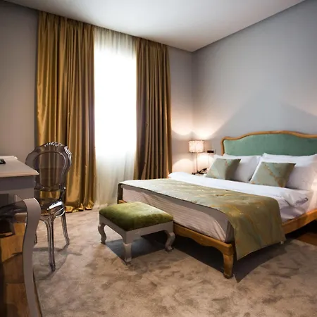 Hotel Classic 4*
