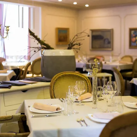 Classic 4* Tirana