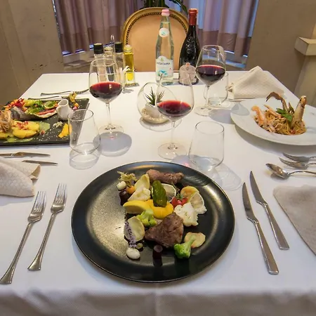 Classic 4* Tirana